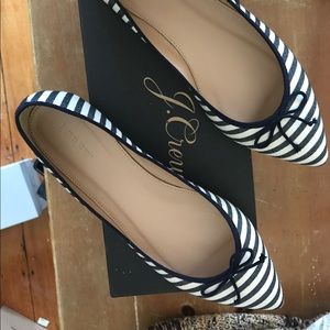 Brand new navy striped J Crew flats size 8